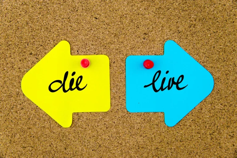 Daily decisions that keep you alive inside — inspirational lifestyle and wellness message