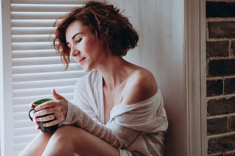 How exercise affects confidence, self-worth and relationships — women's fitness mindset