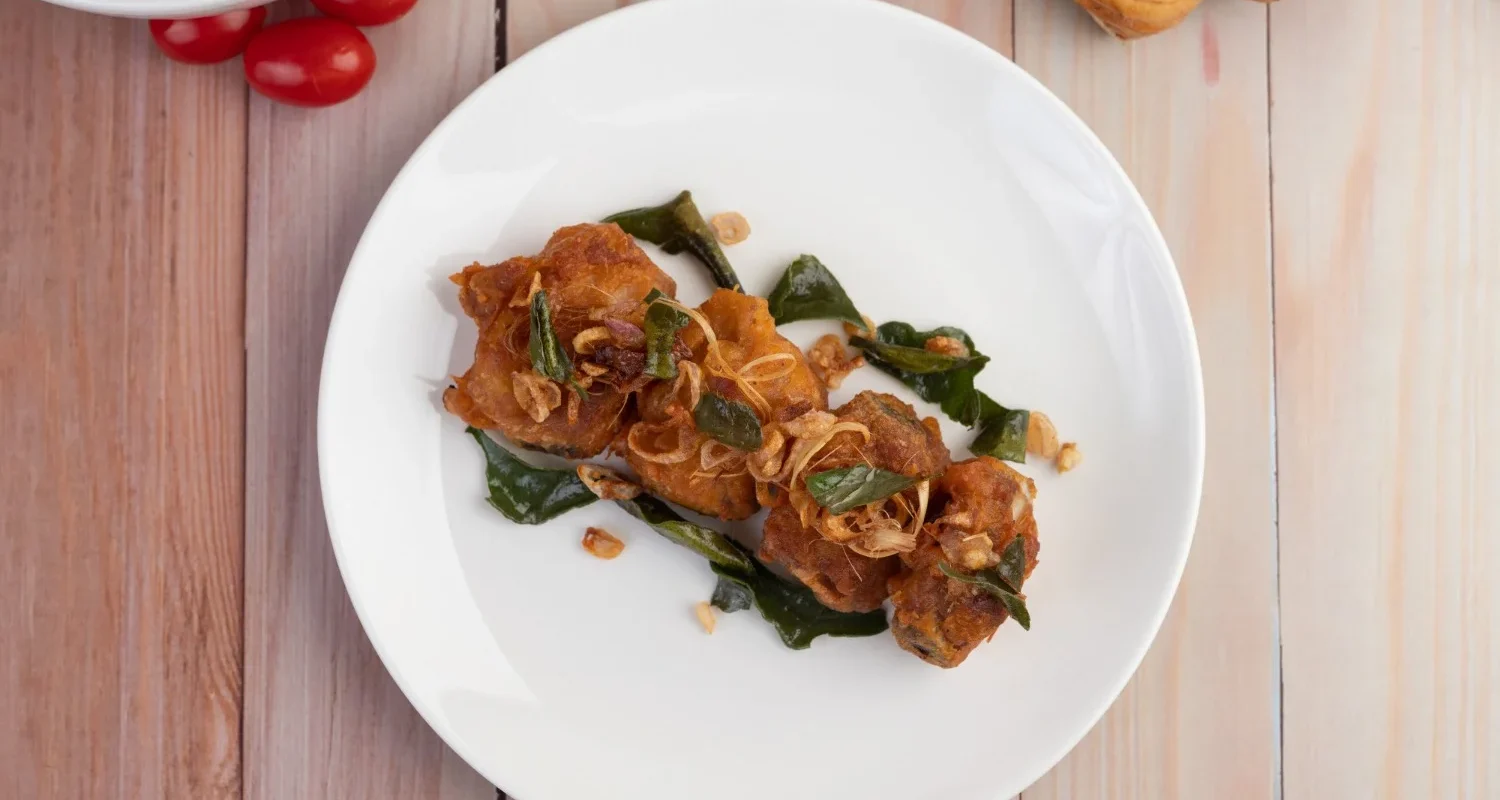 Healthy chicken adobo with steamed vegetables — Filipino classic made lighter